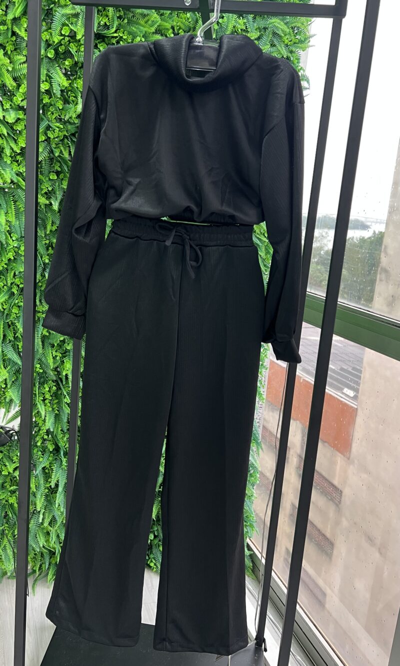 conjunto manga longa thaise cinza