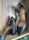 sapato scarpin salto bloco preto vizzano 1285.449
