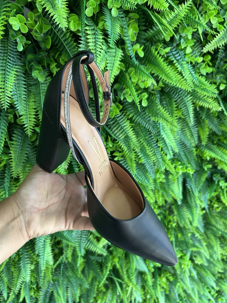 sapato scarpin salto bloco preto vizzano 1285.449 sapato scarpin salto bloco preto vizzano 1285.449