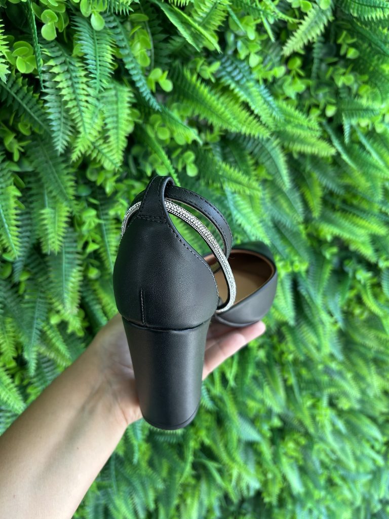 sapato scarpin salto bloco preto vizzano 1285.449 sapato scarpin salto bloco preto vizzano 1285.449