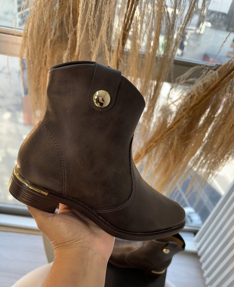 bota cano curto marrom vizzano 3077.120
