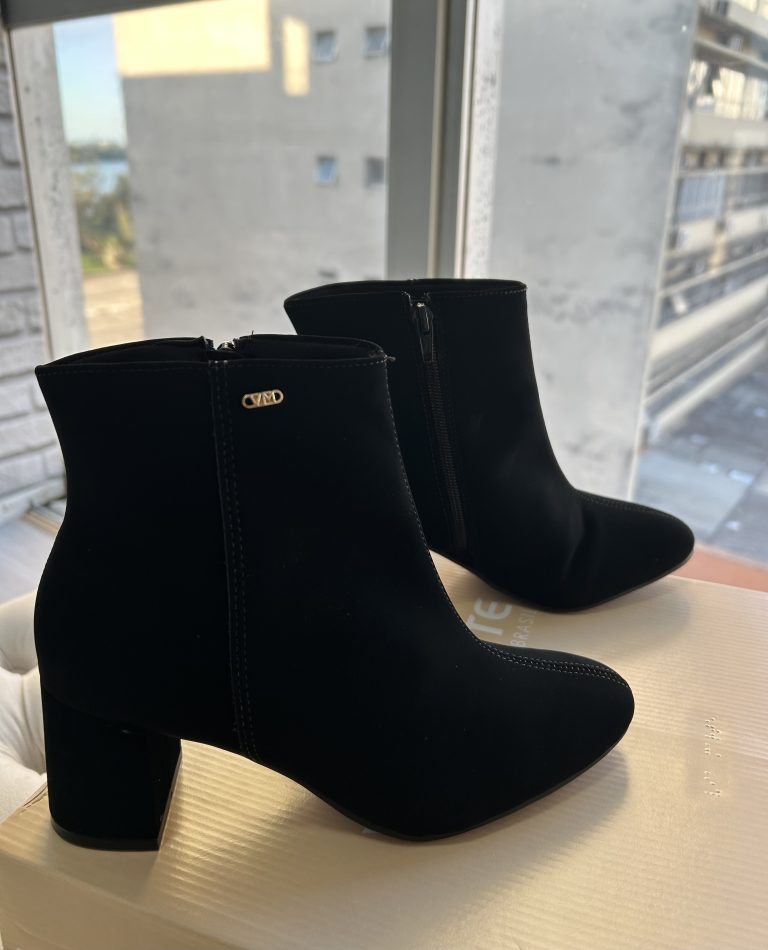 bota cano curto camurça preto via marte 238 002 01 bota cano curto camurça preto via marte 238 002 01