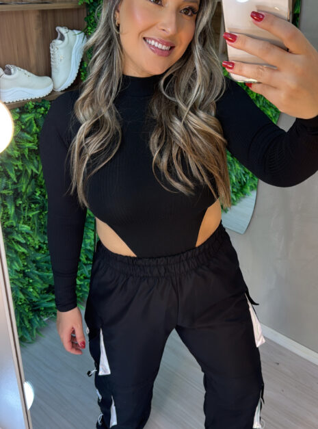 body cavado magda preto