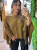 blusa capa tricô bege