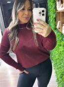 blusa alongada bordô