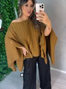 blusa capa tricô bege