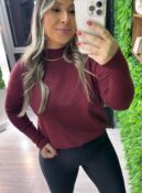 blusa alongada bordô