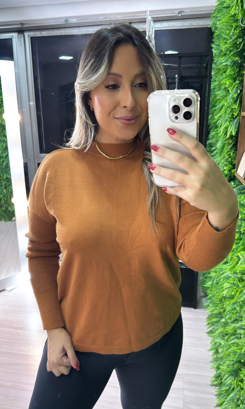 blusa alongada caramelo