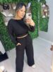 conjunto preto