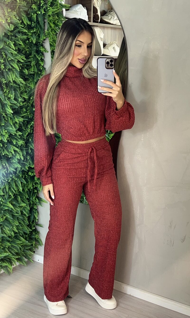 conjunto manga longa thaise vermelho
