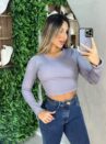 cropped manga longa stella cinza