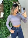 cropped manga longa stella cinza