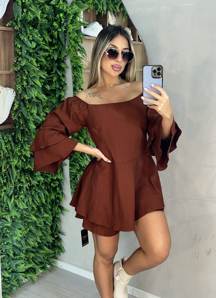 vestido macaquinho keyla marrom