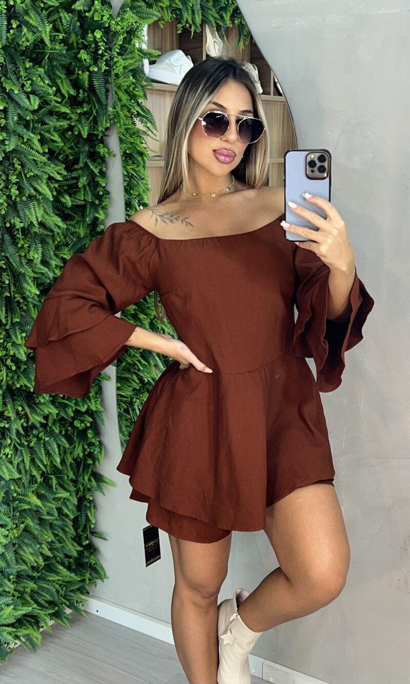 vestido macaquinho keyla marrom