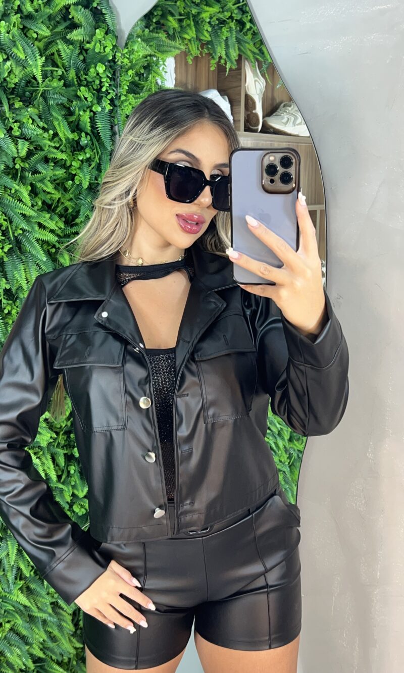 jaqueta courino couro fake jujuba preto