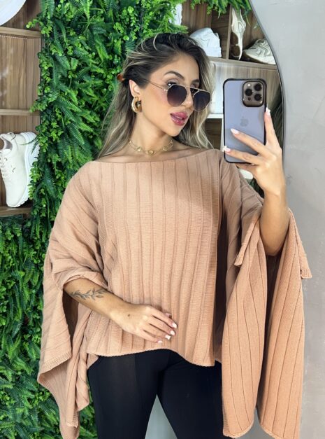 blusa capa tricô nude