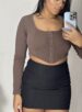 cropped manga longa lunely marrom