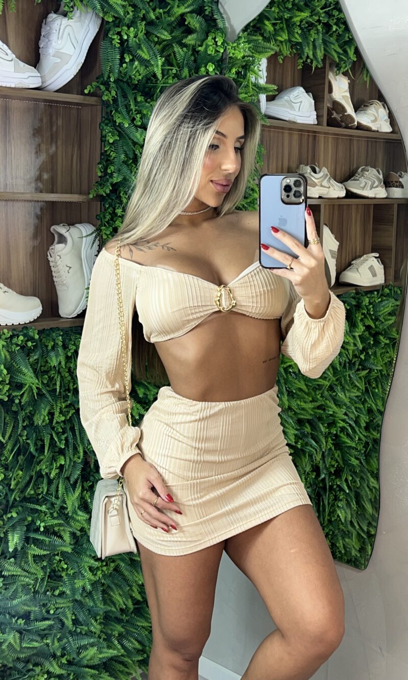 conjunto manga longa kelly bege