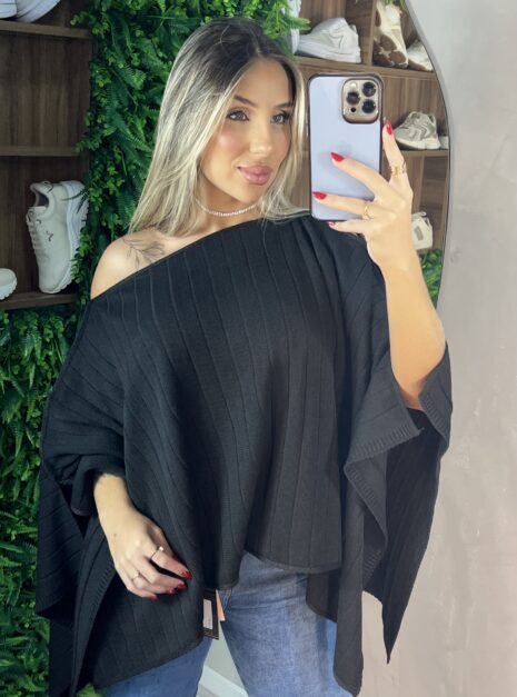 blusa capa tricô preto