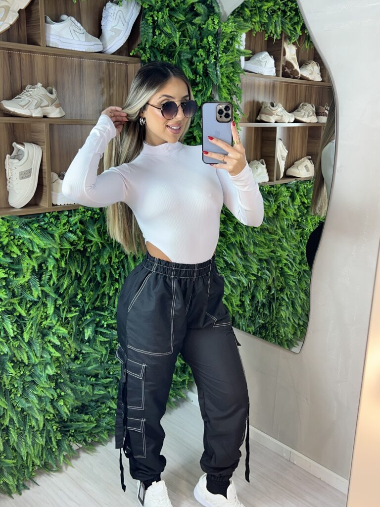 calça parachute drika preto calça parachute drika preto