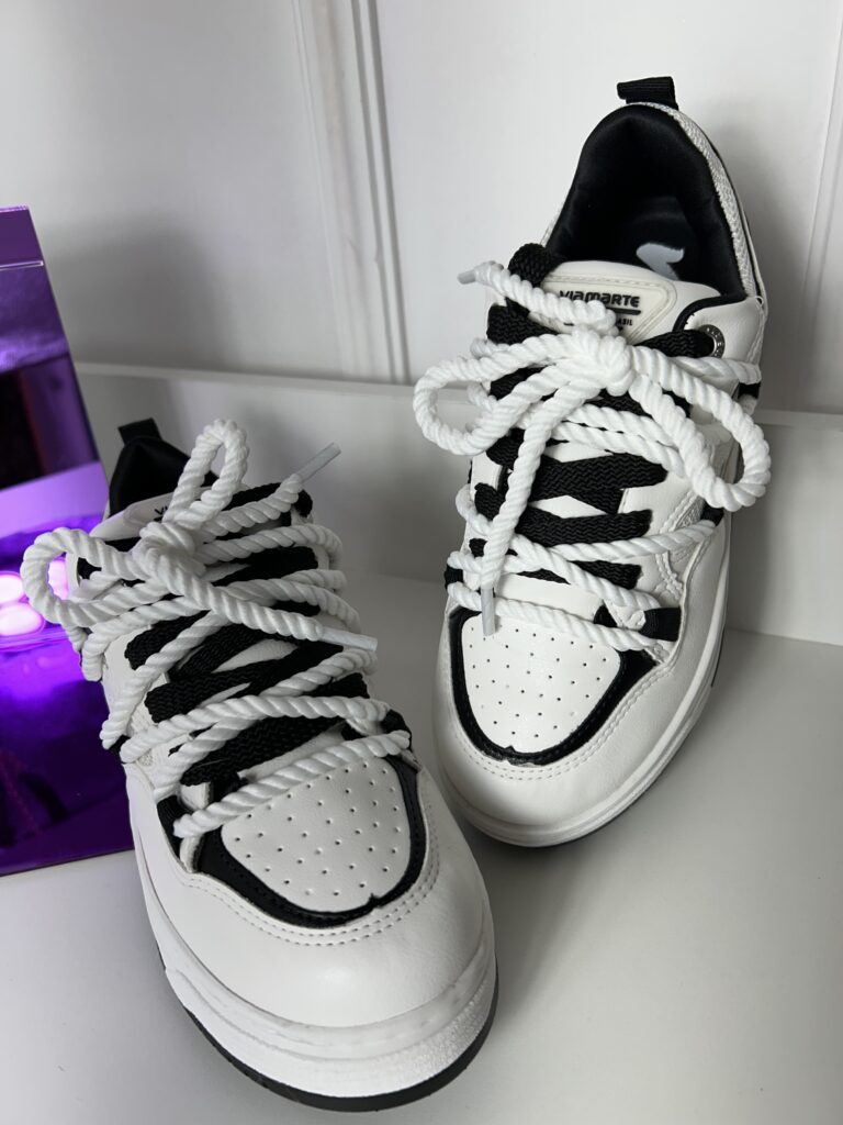 tênis cadarço branco/preto via marte 255 003 01 tênis cadarço branco/preto via marte 255 003 01