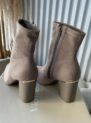 bota cano curto malha noz moscado via marte 021 005 02