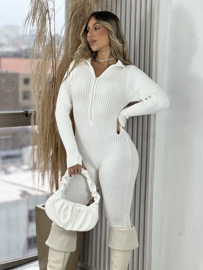 macacão longo modal moara off white macacão longo modal moara off white