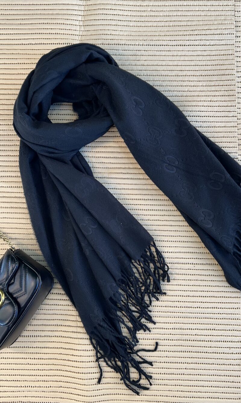 lenço flanelado estrela preto