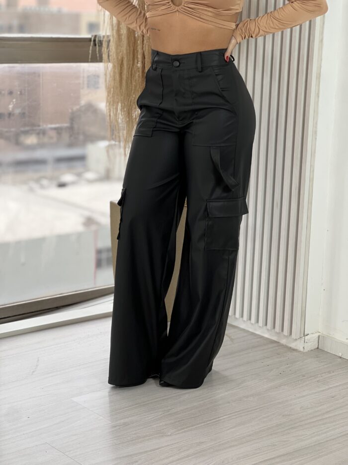 calça pantalona courino naty preto calça pantalona courino naty preto