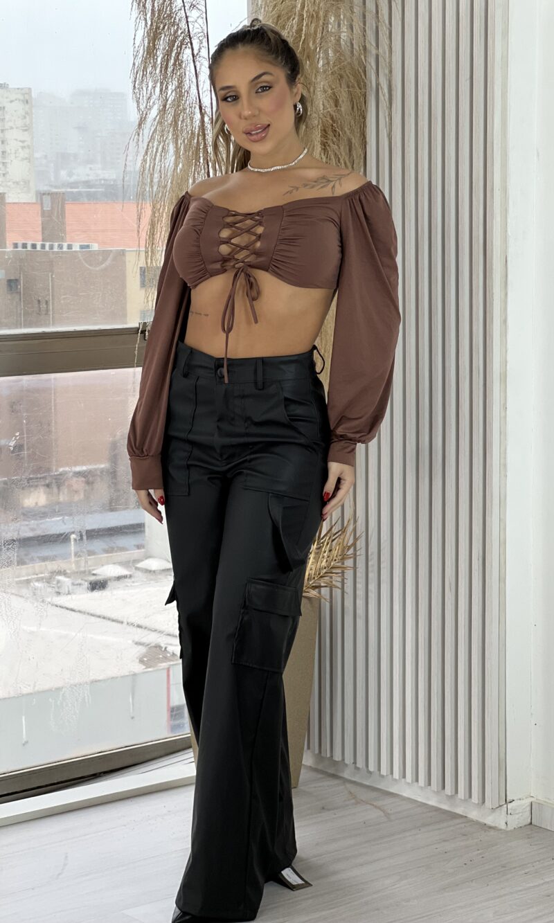 calça pantalona courino naty preto calça pantalona courino naty preto