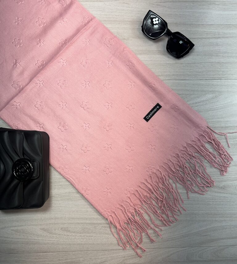 lenço flanelado florzinha rosa lenço flanelado florzinha rosa