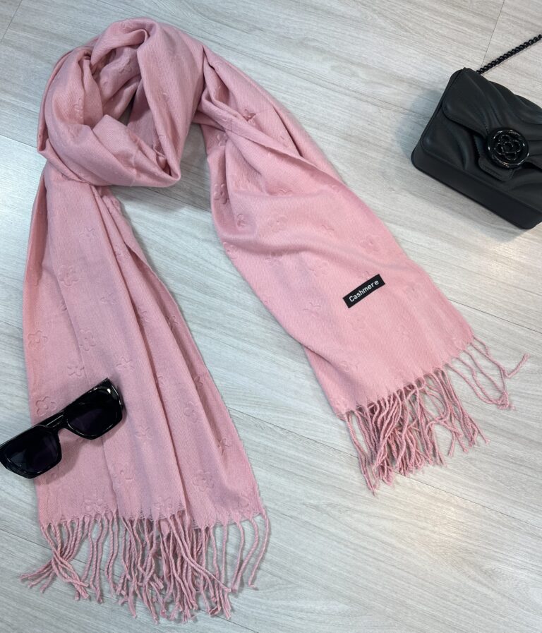 lenço flanelado florzinha rosa
