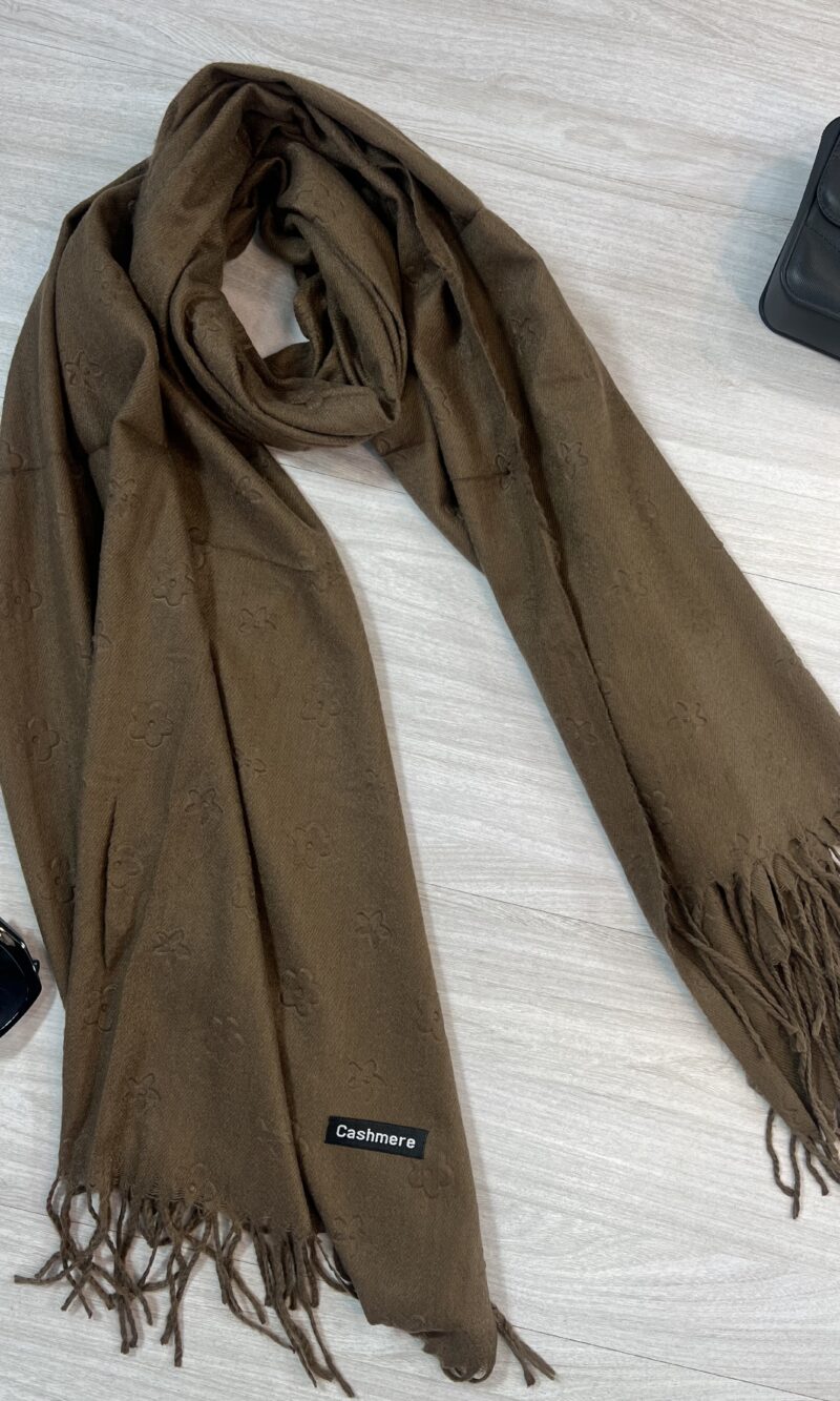lenço flanelado florzinha marrom