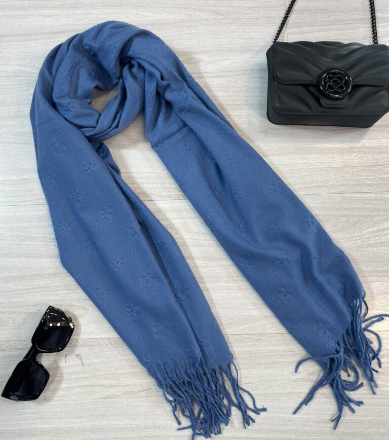 lenço flanelado florzinha azul