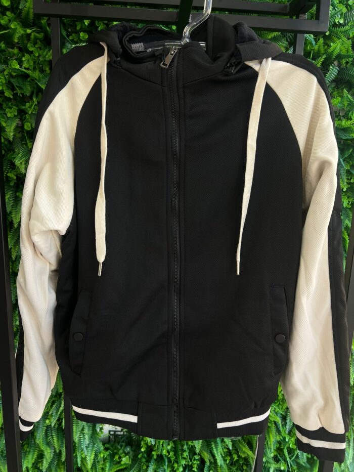 jaqueta amanda preto/off white