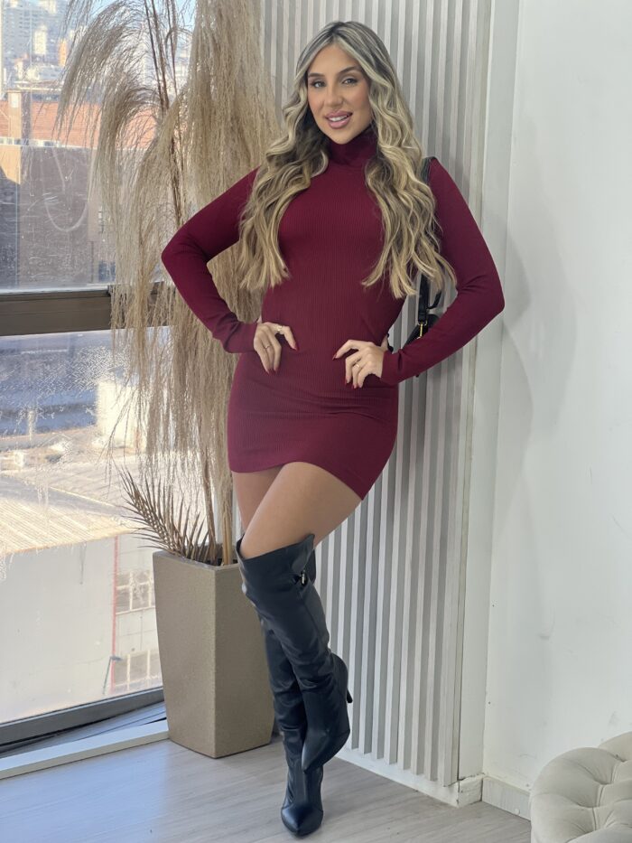 vestido térmica gola bordô