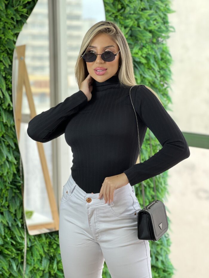 blusa termica canelado gola preto