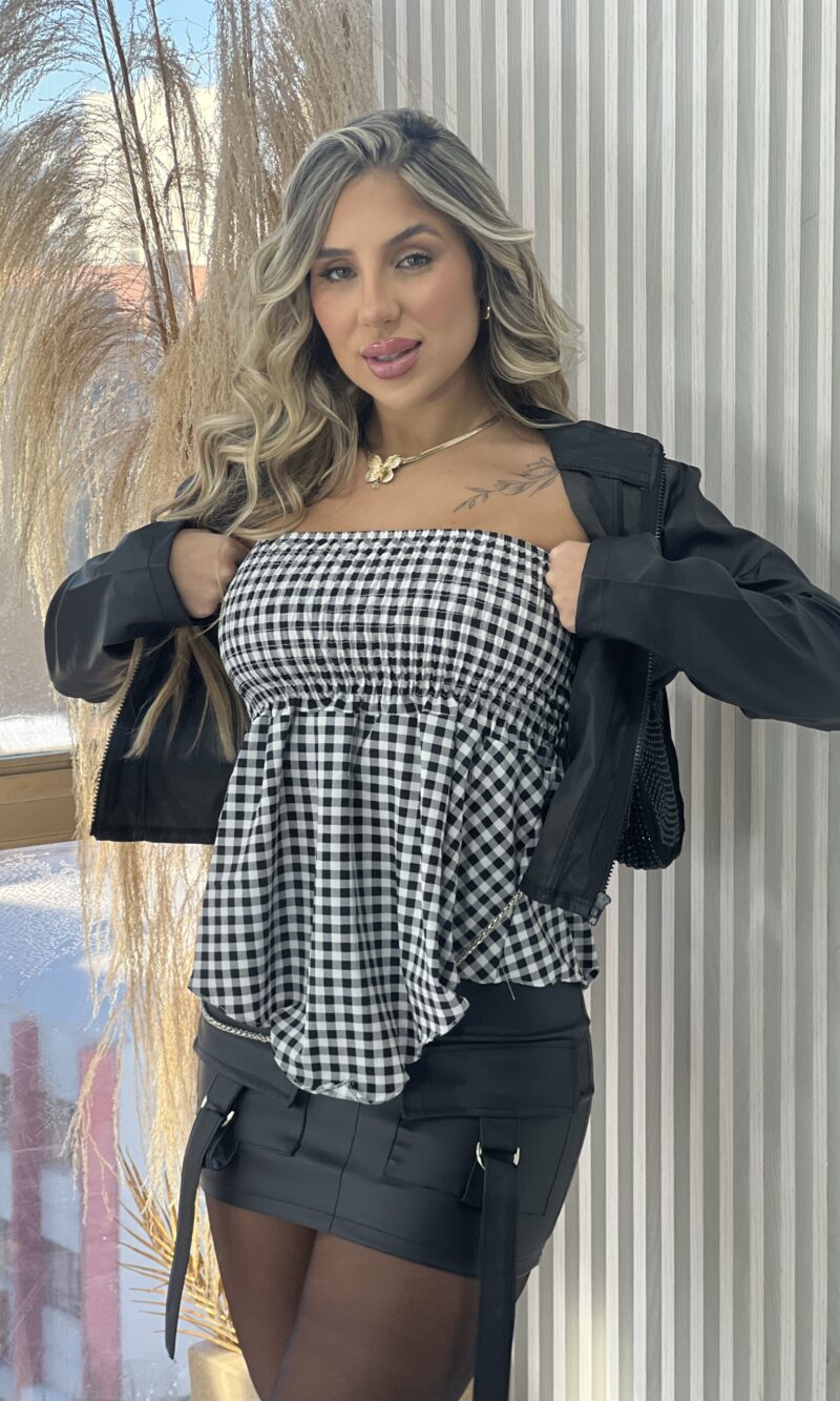 blusa batinha xadrez preto