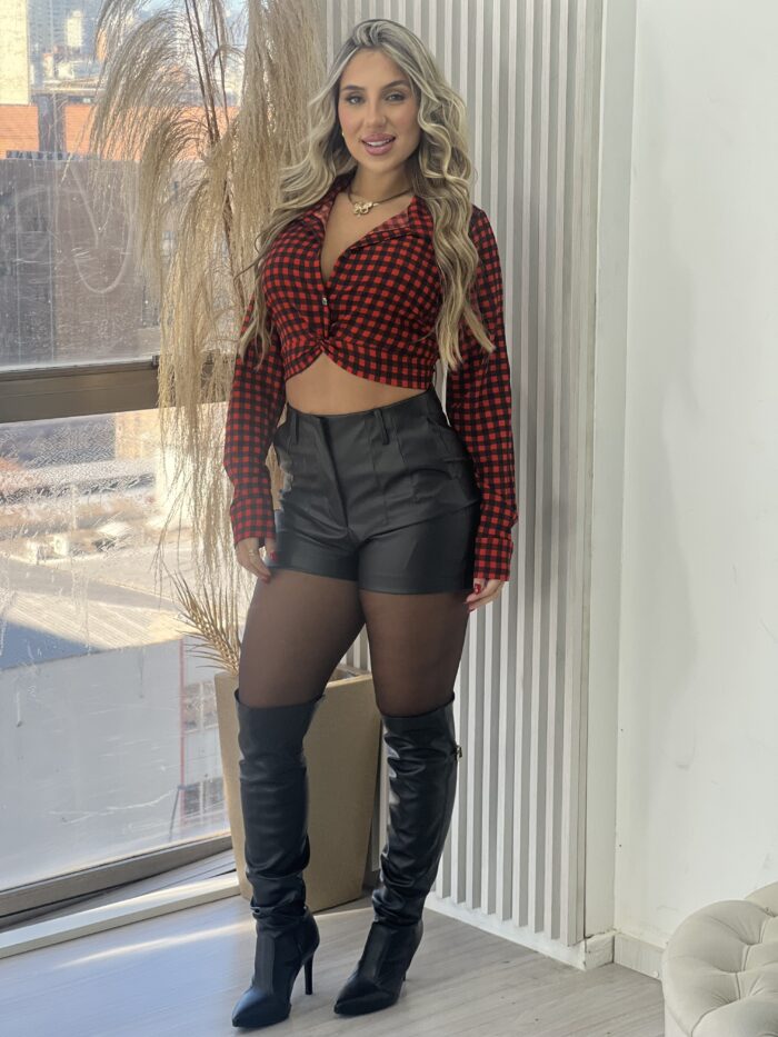 cropped manga longa joaquina xadrez vermelho cropped manga longa joaquina xadrez vermelho