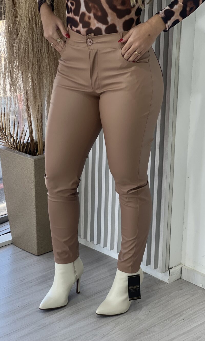 calça courino amanda bege