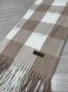 lenço flanelado xadrez bege