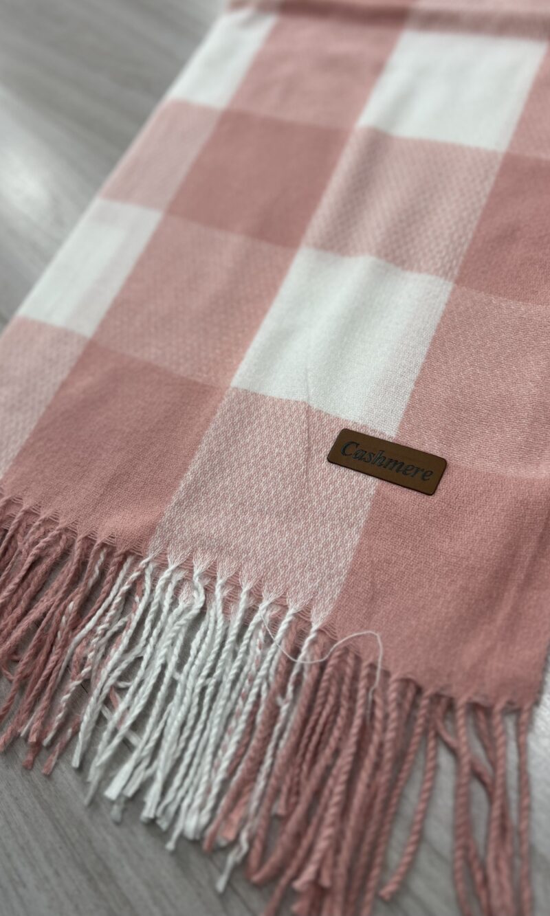lenço flanelado xadrez rosa