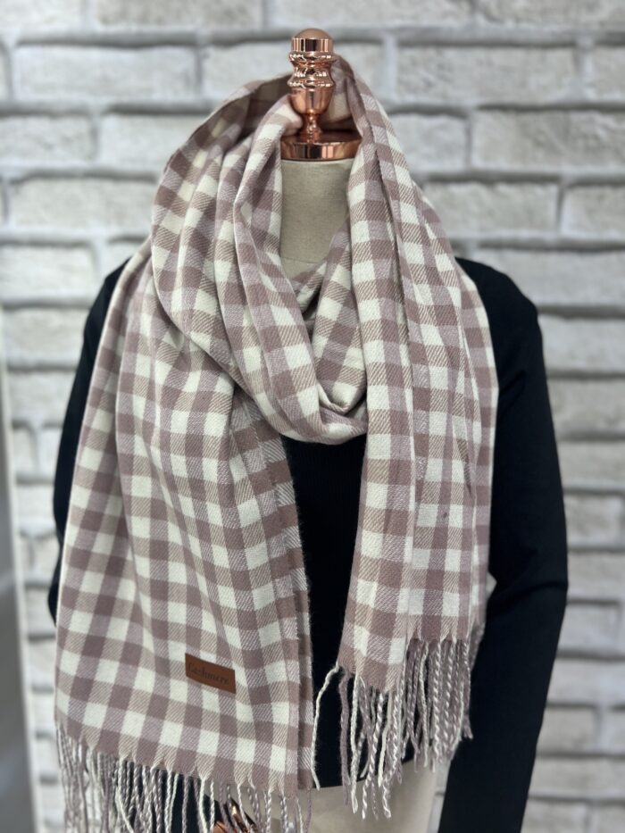 lenço flanelado xadrezinho lilás/off white