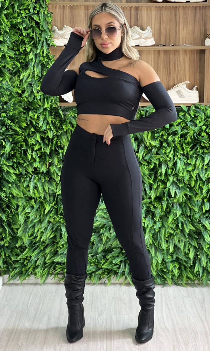 cropped manga longa bad mi preto