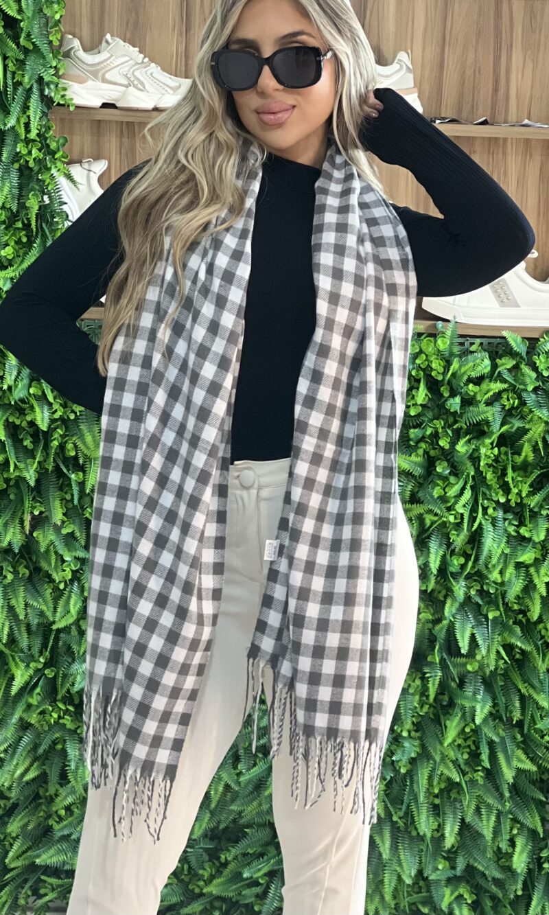 lenço flanelado xadrezinho cinza/branco