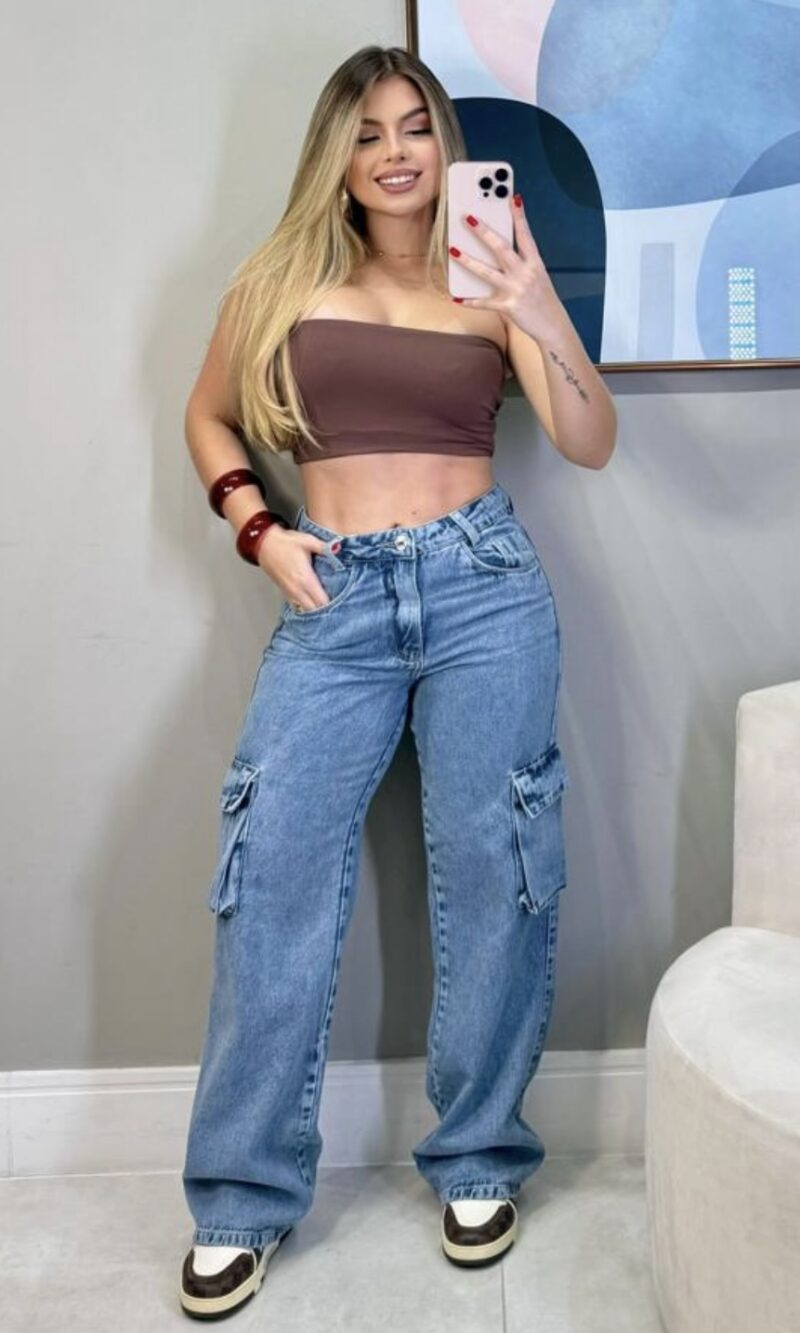 calça jeans cargo wide leg naiume