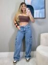 calça jeans cargo wide leg naiume