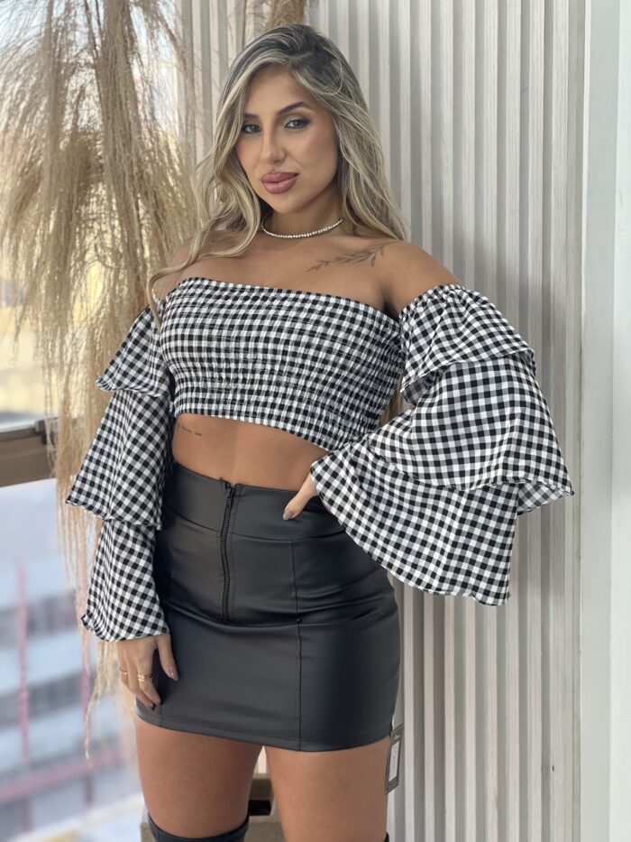 blusa ciganinha xadrez preto