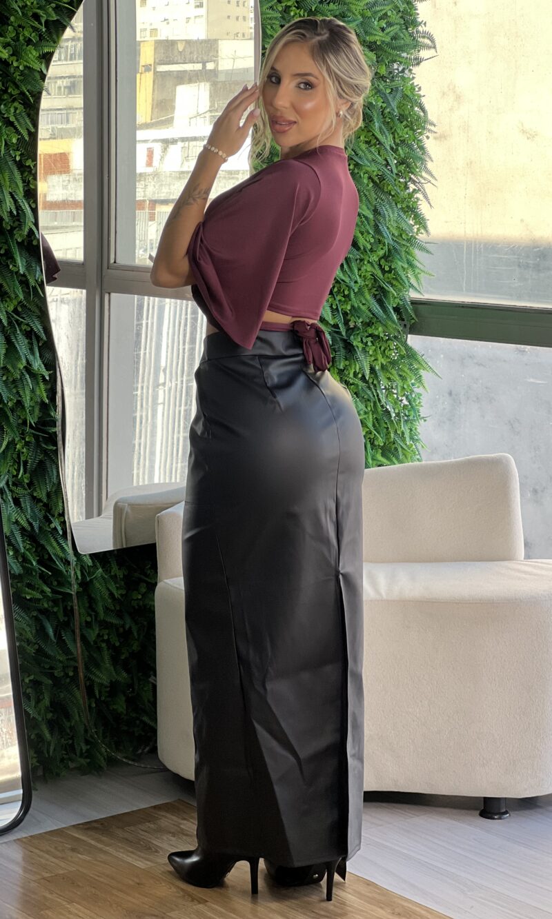 saia midi courino fabi preto