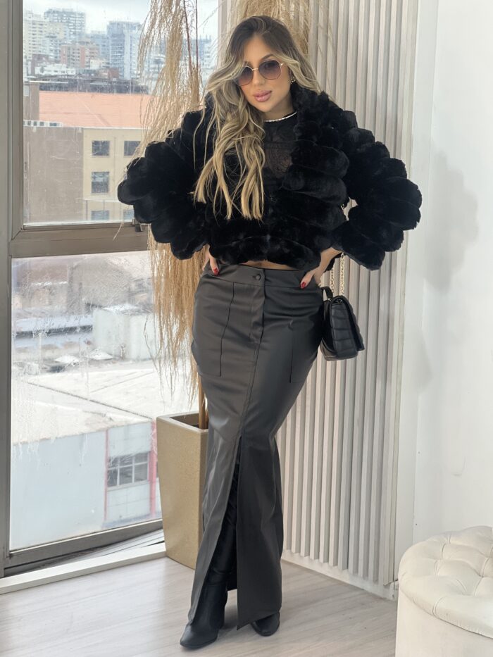 saia midi courino fabi preto